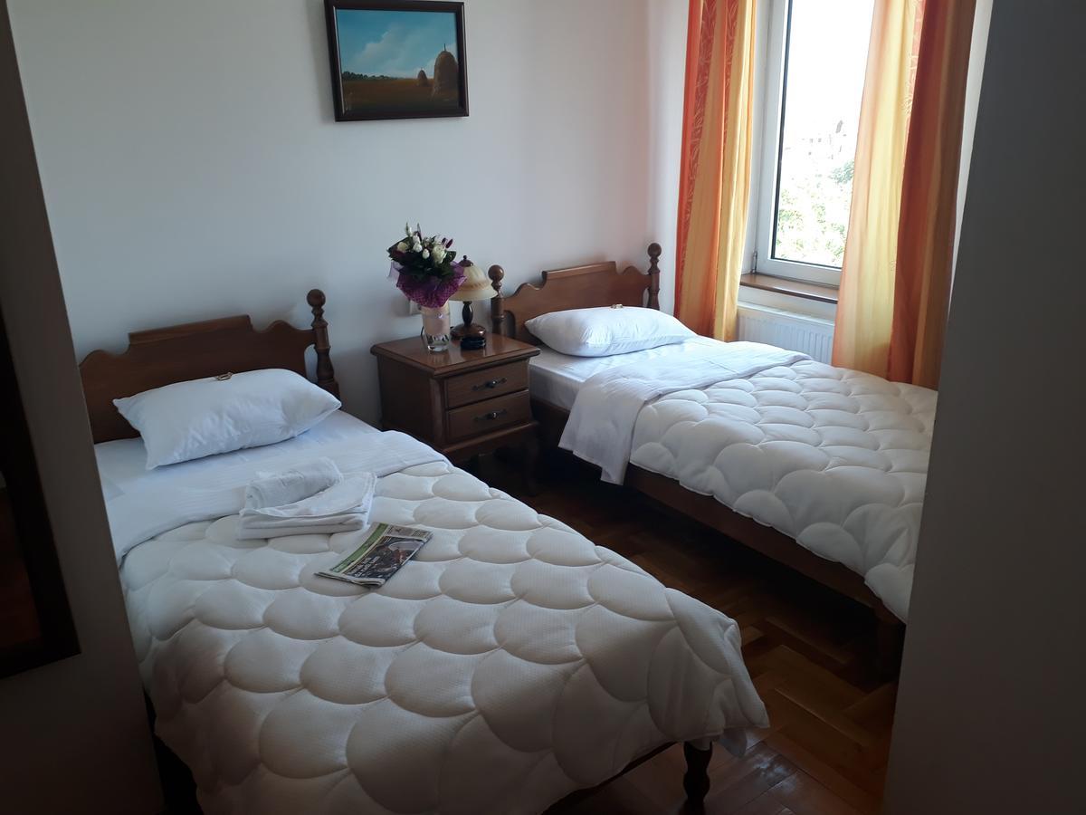 Hotel Cetojevic Баня-Лука Экстерьер фото