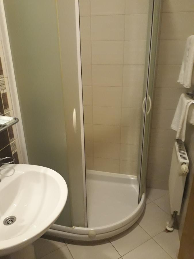 Hotel Cetojevic Баня-Лука Экстерьер фото