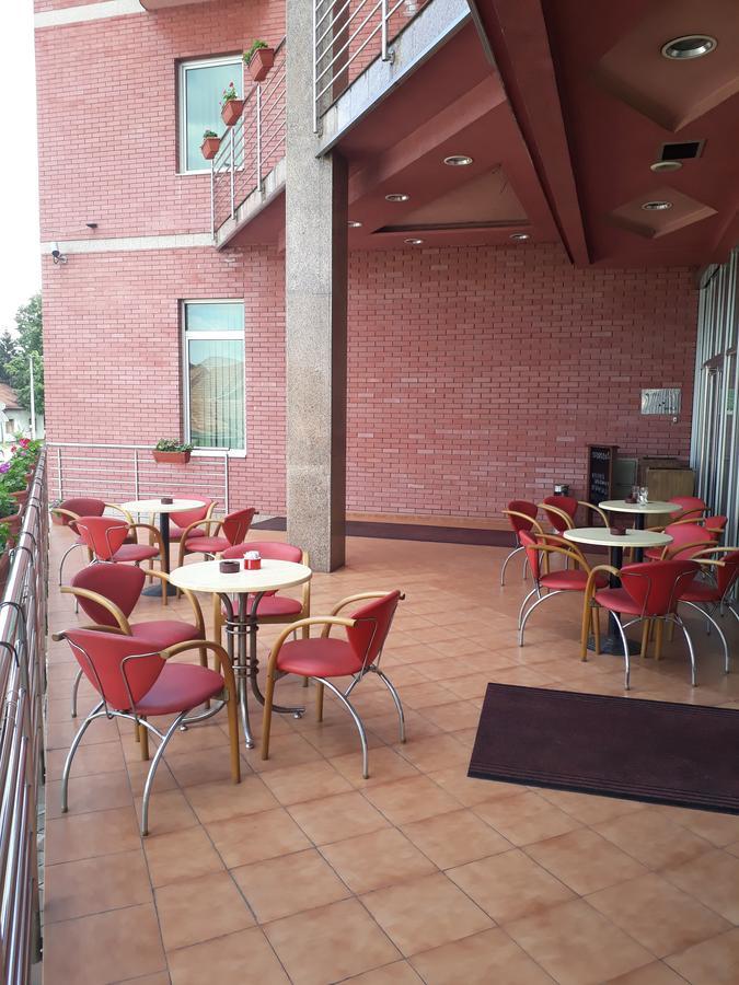 Hotel Cetojevic Баня-Лука Экстерьер фото