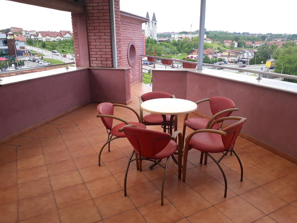 Hotel Cetojevic Баня-Лука Экстерьер фото