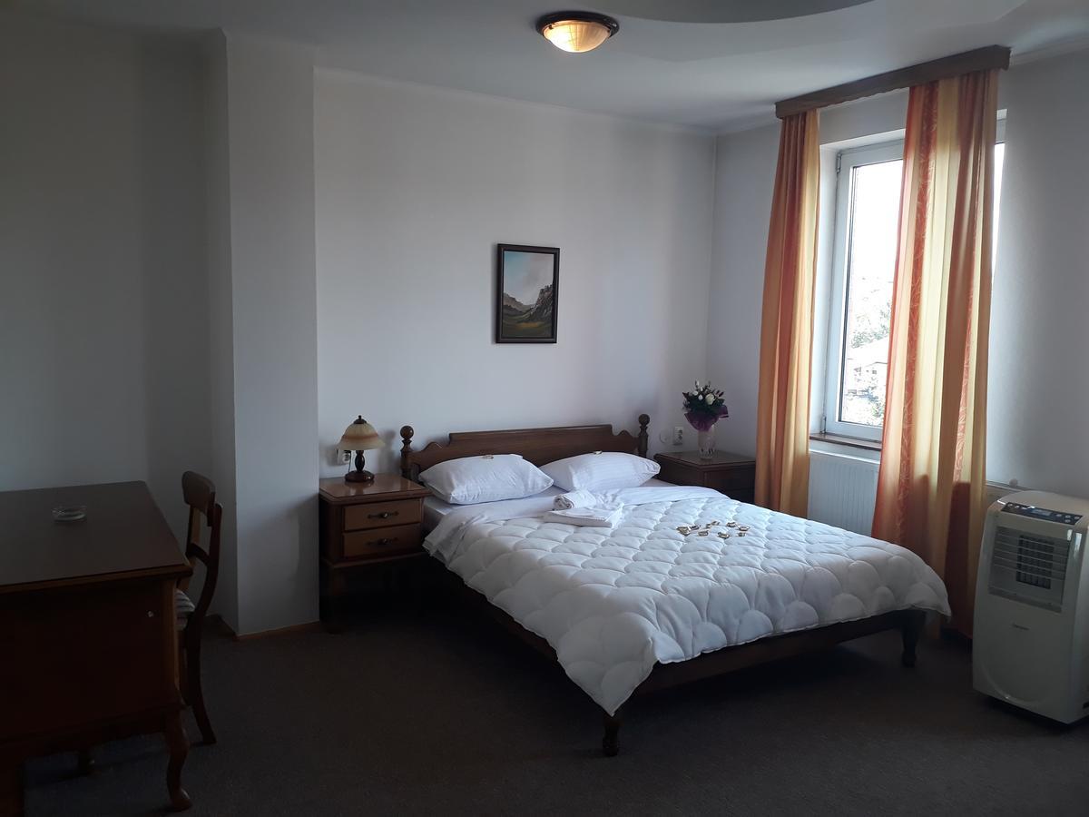 Hotel Cetojevic Баня-Лука Экстерьер фото